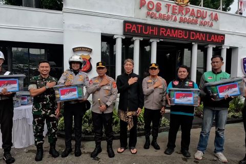 Polisi rekrut joki jadi relawan lalin untuk Nataru di Puncak Bogor