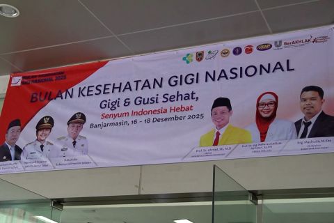 Ratusan warga Kalsel ikuti cek gigi gratis