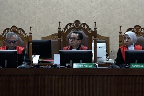 Sidang dakwaan kasus chromebook Nadiem Makarim kembali ditunda