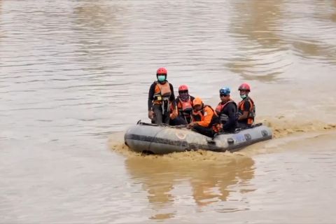 BNPB ungkap laporan korban hilang akibat banjir Sumatera berkurang
