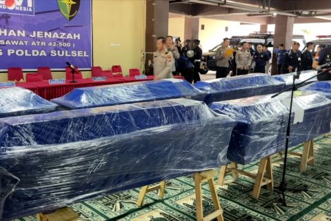 Identitas tujuh jenazah korban pesawat ATR 42-500 terungkap