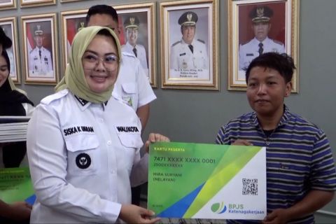 Kendari inisiasi perlindungan sosial ketenagakerjaan pekerja rentan