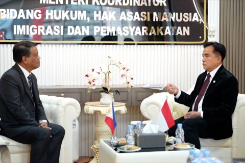 Menko Yusril bahas transfer narapidana dengan Dubes Filipina