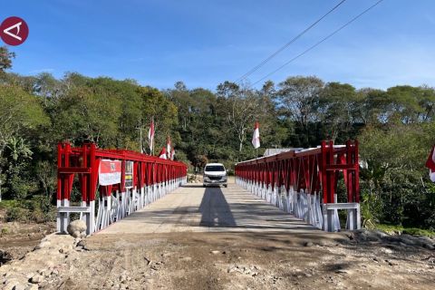 Pembangunan dua jembatan darurat di Aceh rampung diperbaiki