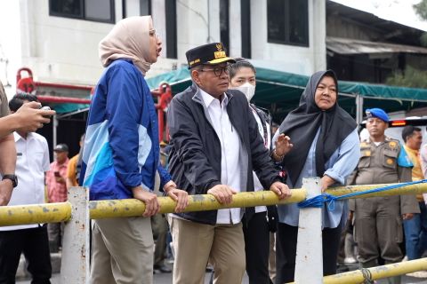 Pramono targetkan normalisasi Kali Cakung Lama selesai akhir 2027