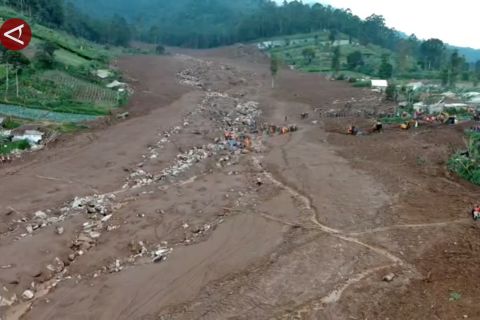 Lokasi longsor Pasir Langu disterilkan, relokasi tunggu hasil kajian