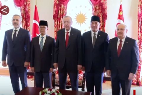Temui Erdogan, Menlu soroti peningkatan kerja sama ekonomi