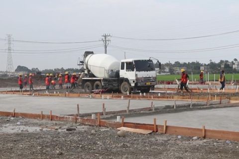 Danantara targetkan 160 Huntara rampung 15 Januari