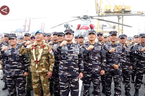 Tuntaskan misi perdamaian dunia, KRI SIM 367 berlabuh di tanah air