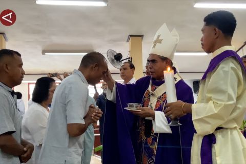 Masa prapaskah, Uskup Agung Kupang pimpin misa Rabu Abu di lapas