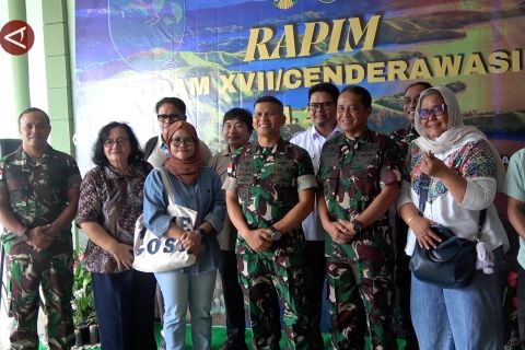 TNI ajak warga Papua kerja sama untuk persempit gerak KKB