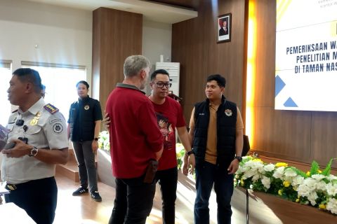 Imigrasi Palu tahan WNA usai meneliti tanpa izin di TN Lore Lindu