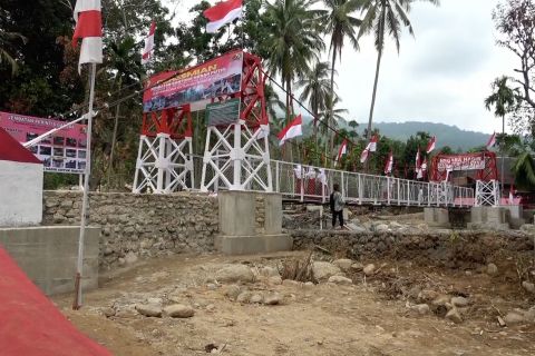 Jembatan Sungai Batang Guo rampung dibangun, warga bersuka cita