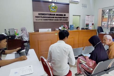 Kemenhaj Madiun minta biro umrah tunda keberangkatan jamaah