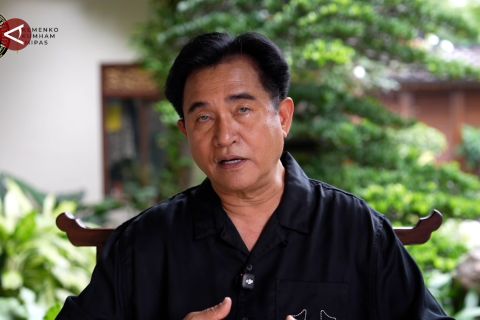 Menko Yusril pastikan hak rehabilitasi Delpedro dkk telah dipenuhi