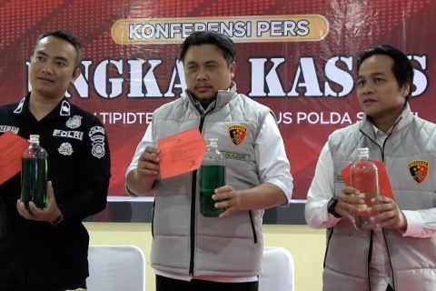 Polda Sumsel bongkar praktik supir tukar Pertalite jadi BBM oplosan