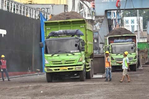 Ekspor cangkang sawit Sumbar sumbang puluhan miliar untuk negara