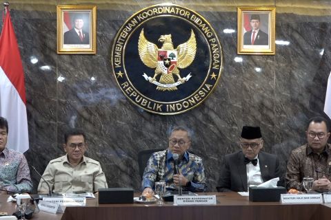 Usai rakortas, Menko Zulhas pastikan suplai pangan jamaah haji aman