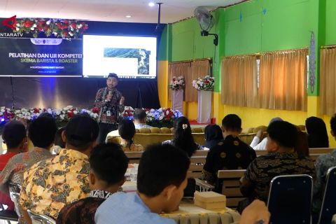 Pemkot Ambon gelar pelatihan dan uji kompetensi barista bagi anak muda