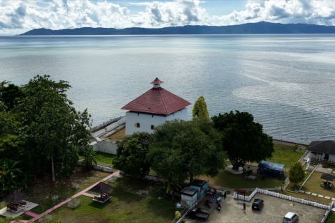 Benteng Amsterdam di Negeri Hila, saksi bisu kejayaan rempah Maluku