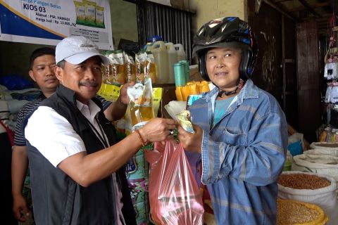 Bulog Papua distribusi 73.000 liter Minyakita ke pasar tradisional