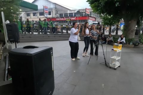 Pemkot Bogor batasi pengamen karaoke Alun-alun sampai pukul 10 malam