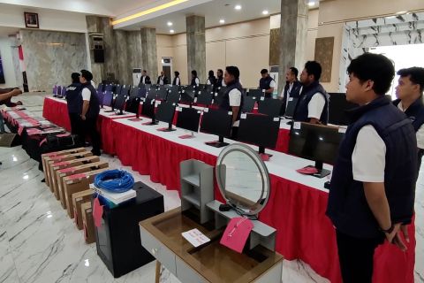 Polda Jateng bersama FBI tangani kasus penipuan online di Sukoharjo
