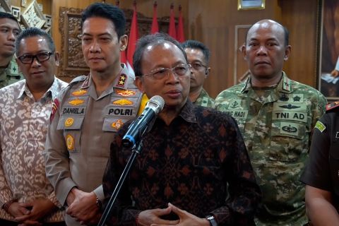 Gubernur Bali minta warga junjung kemanusiaan, tak main hakim sendiri