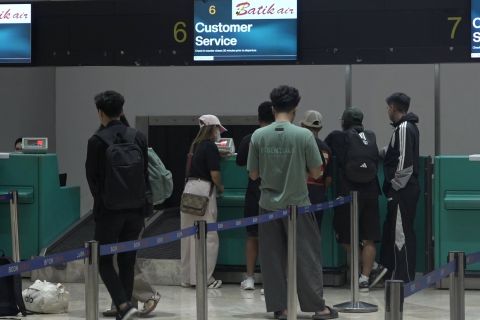 Bandara Soetta kembali ditutup sementara hingga pukul 24.00 WIB