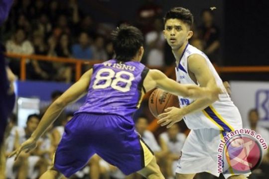 SM bungkam CLS Knights 76-46
