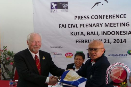 Indonesia pertama kali tuan rumah konferensi Gantolle-Paralayang Dunia