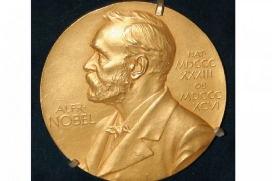 Louise Gluck perpanjang  daftar perempuan  peraih  Nobel Sastra