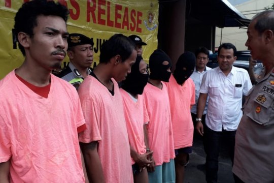 Polisi buru "Geng Nona" penodong Tanjung Priok