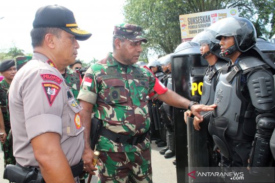 TNI-POLRI siap mengamankan Pemilu di Kalbar