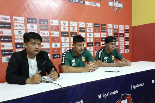 Pelatih Bhayangkara sebut kemenangan di Padang berkat kerja keras tim