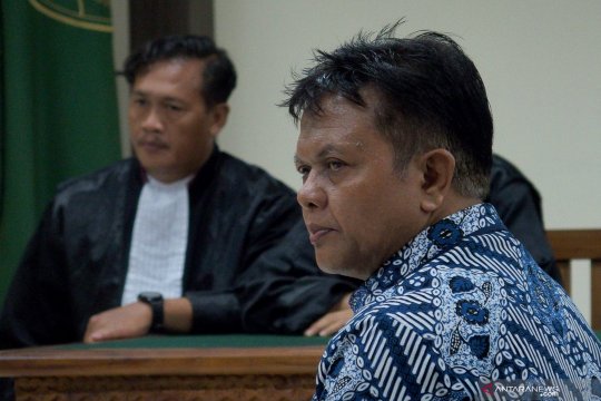 Hakim Lasito meminta mantan Ketua PN Semarang dijadikan tersangka