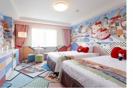 Peringati 5 tahun &ldquo;Hello Kitty Room&rdquo;, Keio Plaza Hotel Tama berikan hadiah khusus untuk tamu yang menginap di kamar karakter Sanrio, video promosi spesial diluncurkan