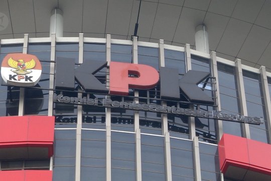 Masa bakti berakhir, KPK kembalikan empat pegawai