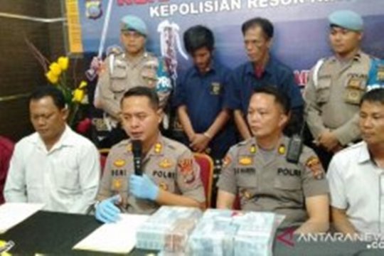 Polisi ringkus kepala desa miliki narkotika di Nias Barat