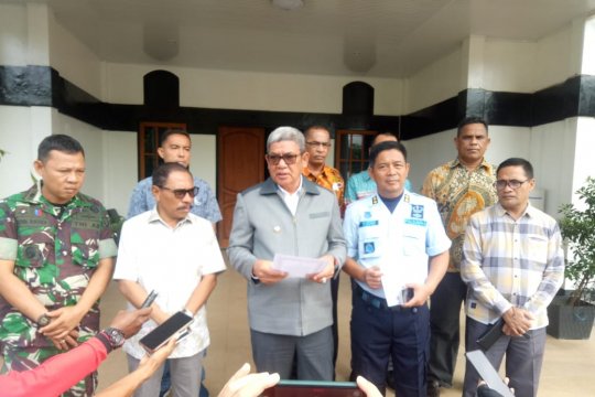 Bupati Maluku Tenggara sampaikan patuhi Maklumat Kepolisian RI