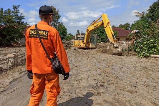 Tiga jenazah korban banjir bandang Luwu Utara terindentifikasi