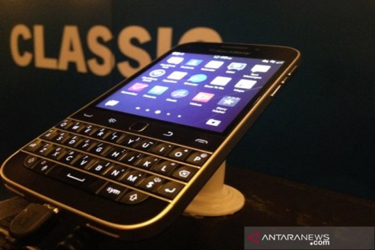 Ponsel BlackBerry 5G akan dirilis meski OS tamat
