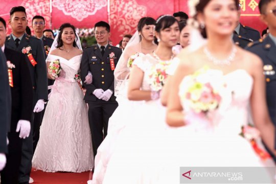 Pernikahan massal militer di Taiwan