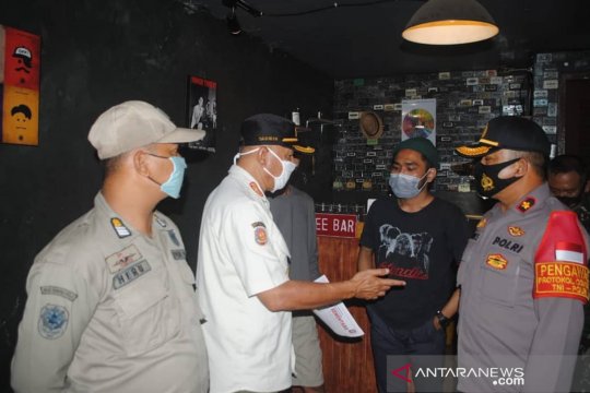 Jakarta sepekan dari tempat hiburan hingga korban kebakaran