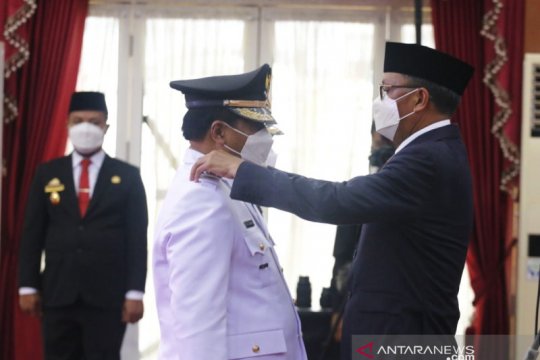 Gubernur Sulawesi Selatan resmi lantik 11 kepala daerah
