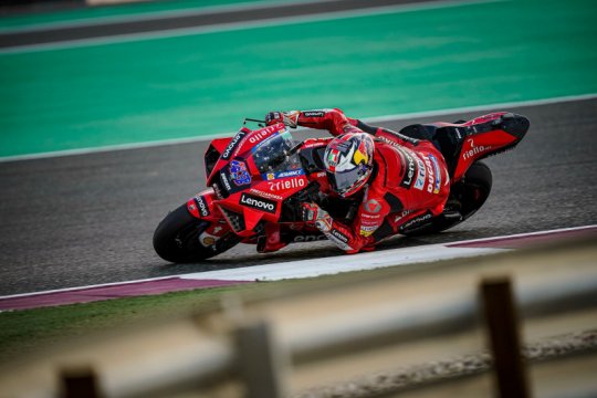 Miller, Bagnaia tegaskan kecepatan Ducati di FP2 GP Qatar
