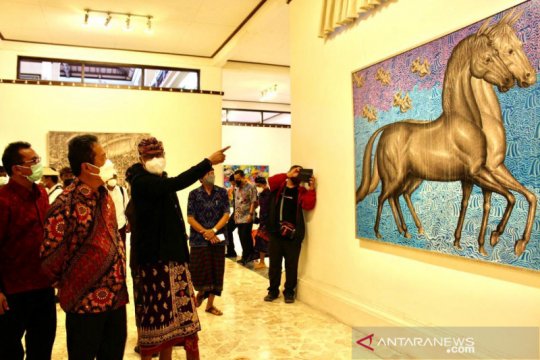 Menteri Kelautan dan Perikanan apresiasi lukisan Prof Kun Adnyana