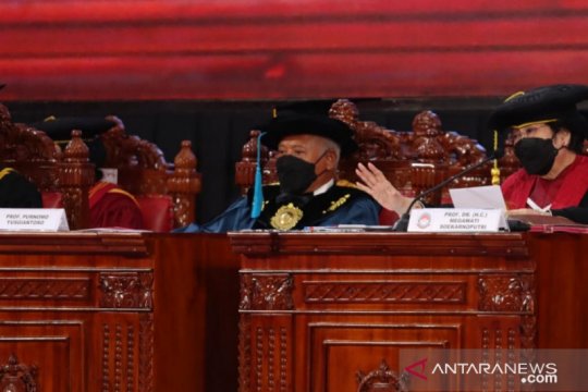 Megawati sebut pemimpin strategik harus turun ke rakyat