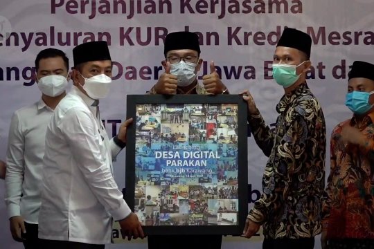 Ridwan Kamil luncurkan Desa Digital Parakan di Karawang