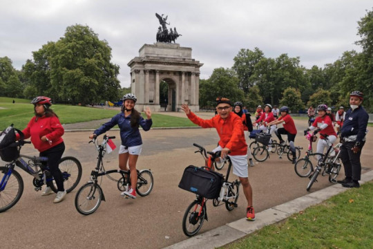 Peringati HUT RI, WNI di Inggris bersepeda keliling London